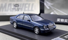 Load image into Gallery viewer, Maxwell 1:64 Blue E320 W210 Classic Sedan Sports Model Diecast Metal Car New Collection
