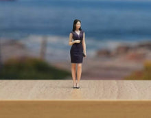Load image into Gallery viewer, 1:64 Painted Figure Model Miniature Resin Diorama Sand Girl in Black Dress Lady
