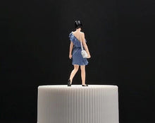 Load image into Gallery viewer, 1:64 Painted Figure Mini Model Miniature Resin Diorama Sand Girl Lady Blue Dress
