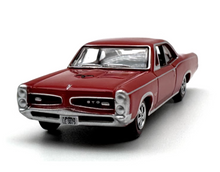 Load image into Gallery viewer, 1:87 Red Pontiac GTO Muscle Classic Sports Model Diecast Metal Car New Collection
