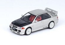 Load image into Gallery viewer, INNO 1:64 JDM Silver Mitsubishi Lancer EVO Racing Sports Model Toy Metal Car Display Box
