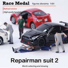 Load image into Gallery viewer, 1:64 Painted Figure Mini Model Miniature Resin Diorama Car Garage Repairman Set
