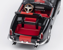 Load image into Gallery viewer, GFCC 1:64 Black Red 1960 250GT California SWB Classic Model Diecast Metal Car
