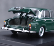 Load image into Gallery viewer, GFCC 1:64 UK Green 1959 300D Classic Vintage Sport Model Diecast Metal Car New Collection
