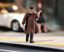 Load image into Gallery viewer, 1:64 Painted Figure Model Miniature Resin Diorama Sand Killer Wind Coat Gun Man
