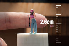 Load image into Gallery viewer, 1:64 Painted Figure Model Miniature Resin Diorama Toy Sand Posting Pink Cap Girl
