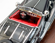 Load image into Gallery viewer, Liberty 1:64 Black 500K Vintage Convertible Sports Model Diecast Metal Car New Collection
