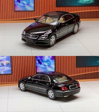 Load image into Gallery viewer, Masdi 1:64 Black Reiz 2.5V Sedan Sports Model Diecast Metal Car New Collection
