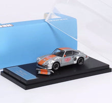Load image into Gallery viewer, Master 1:64 HEC 911 930 Turbo Black Bird Sports Model Diecast Metal Car
