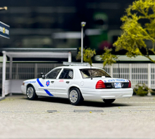 Load image into Gallery viewer, Rollin 1:64 Arkansas ASP Police CROWN VICTORIA CV Model Diecast Metal Car New Collection
