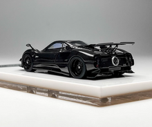 Load image into Gallery viewer, HH 1:64 Black Carbon Zonda Tricolore Racing Sports Model Diecast Metal Car New Collection
