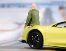 Load image into Gallery viewer, 1:64 Painted Figure Mini Model Miniature Resin Diorama Sand Sitting Posture Man
