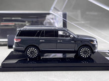 Load image into Gallery viewer, Shadow 1:64 Gray Navigator L Full Sized SUV Model Diecast Metal Car New Collection
