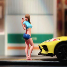 Load image into Gallery viewer, 1:64 Painted Figure Model Miniature Resin Diorama Sand Selfie Sexy Lady Girl Toy
