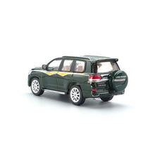 Load image into Gallery viewer, JKM 1:64 Green ME 2016 Land Cruiser LC200 SUV Model Metal Diecast Car New
