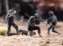 Load image into Gallery viewer, 1:64 Painted Figure Model Miniature Resin Sand Diorama Commando Army Soldier Set

