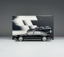 Load image into Gallery viewer, Masdi 1:64 Black A8L Horch Luxury Sedan Sports Model Diecast Metal Car New Collection
