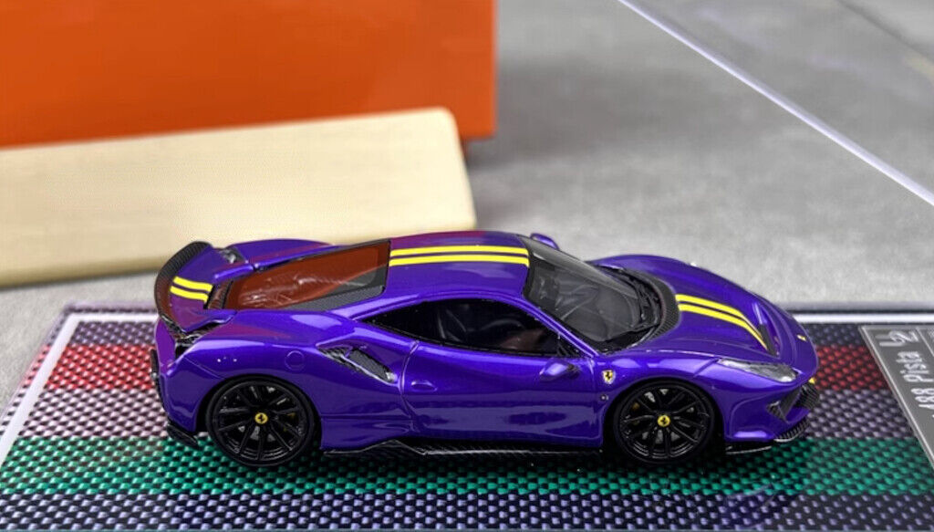 U2 1:64 Purple Novitec 488 Pista Racing Sports Model Diecast Resin