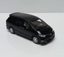 Load image into Gallery viewer, Masdi 1:64 Black 2006 Estima Previa GSR50 Van MPV Model Diecast Metal Car New Collection

