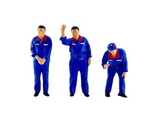 Load image into Gallery viewer, 1:64 Painted Figure Model Miniature Resin Diorama Sand Petrol Station Worker Set

