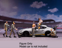 Load image into Gallery viewer, 1:64 Painted Figure Model Miniature Resin Diorama Scene Repair Racing People Set
