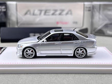 Load image into Gallery viewer, FH 1:64 Silver Altezza RS200 SXE10 Sedan Sports Model Diecast Metal Car New Collection
