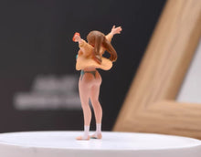 Load image into Gallery viewer, 1:64 Painted Figure Model Miniature Resin Diorama Toy Sand Beauty Pretty Girl A
