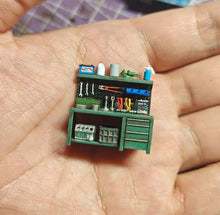 Load image into Gallery viewer, 1:64 Painted Figure Model Miniature Resin Sand Toy Repair Tool Rack Shelf Repair
