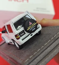 Load image into Gallery viewer, IHCM 1:64 HEC White Pajero Evolution ORV Sports Open Model Diecast Metal Car
