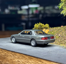 Load image into Gallery viewer, Tarmac 1:64 Gray LS400 UCF10 Sedan Sports Model Diecast Metal Car New Collection
