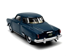 Load image into Gallery viewer, 1:87 Navy 1950 Studebaker Vintage Classic Sports Model Diecast Metal Car New Collection

