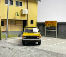 Load image into Gallery viewer, MINIGT 1:64 1971 Bahama Range Rover SUV Off Road Model Diecast Metal Car
