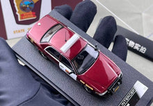 Load image into Gallery viewer, Rollin 1:64 Minnesota MNPD Police CV CROWN VICTORIA Model Diecast Metal Car

