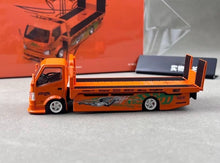 Load image into Gallery viewer, Supcar 1:64 Orange H300 Flatbed Trailer Truck Model Diecast Metal Car New Collection

