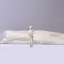 Load image into Gallery viewer, 1:64 Painted Unpainted Figure Model Miniature Resin Diorama Sand Smoking Man Toy New
