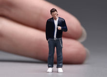 Load image into Gallery viewer, 1:64 Painted Figure Model Miniature Resin Sand Diorama Cool Man In Black Stand
