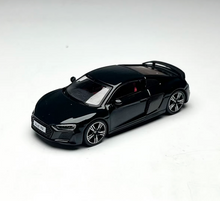 Load image into Gallery viewer, Masdi 1:64 Green 2022 R8 V10 Coupe Sports Model Diecast Metal Car New Collection
