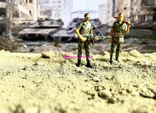 Load image into Gallery viewer, 1:64 Painted Figure Model Miniature Resin Diorama Sand Armed Forces Soldier Toy
