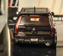 Load image into Gallery viewer, Inno 1:64 JDM Lancer EVO IX 9 Wagon Ralli Art Sport Model Diecast Metal Car

