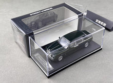 Load image into Gallery viewer, SW 1:64 Green Phantom VII 7 Luxury Classic Sedan Model Diecast Metal Car New Collection
