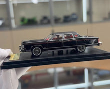 Load image into Gallery viewer, Sunstar 1:64 Black 1979 Lincoln Continental Town Model Diecast Metal Car New Collection
