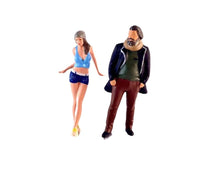 Load image into Gallery viewer, 1:64 Painted Figure Model Miniature Resin Diorama Sand Sexy Lady Bearded Man

