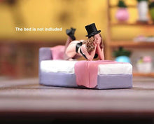 Load image into Gallery viewer, 1:64 Painted Figure Model Miniature Resin Diorama Sand Lying Beauty Lady Hat Collection
