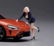 Load image into Gallery viewer, 1:64 Painted Figure Model Miniature Resin Diorama Toy Sand Sexy Lady Black Suit
