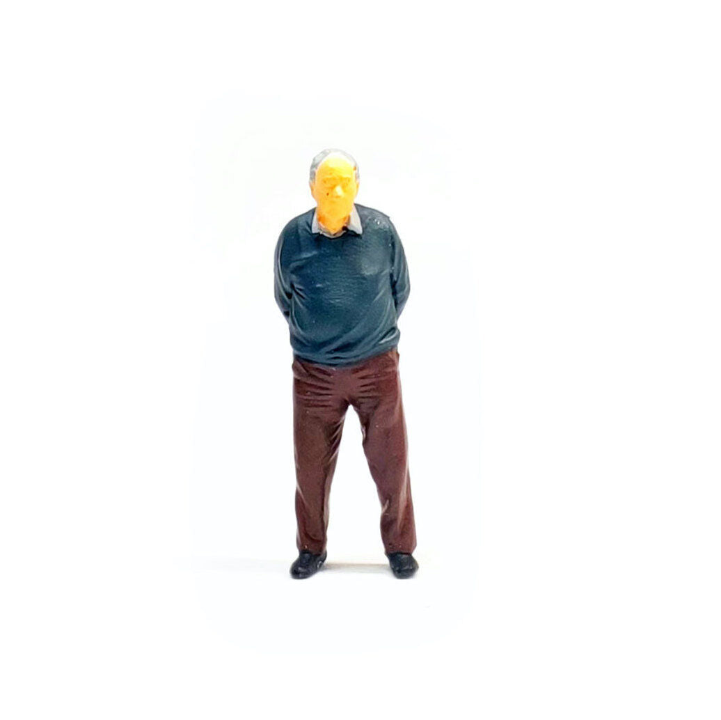 1:64 Painted Figure Mini Model Miniature Resin Diorama Sand The Old Man Standing