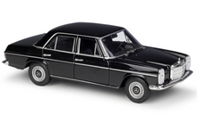 Load image into Gallery viewer, WELLY 1:24 Benz 220 Sedan Classic Vintage Model Diecast Metal Car Display
