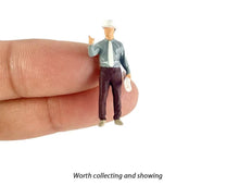 Load image into Gallery viewer, 1:64 Painted Figure Mini Model Miniature Resin Diorama Construction Team Workers
