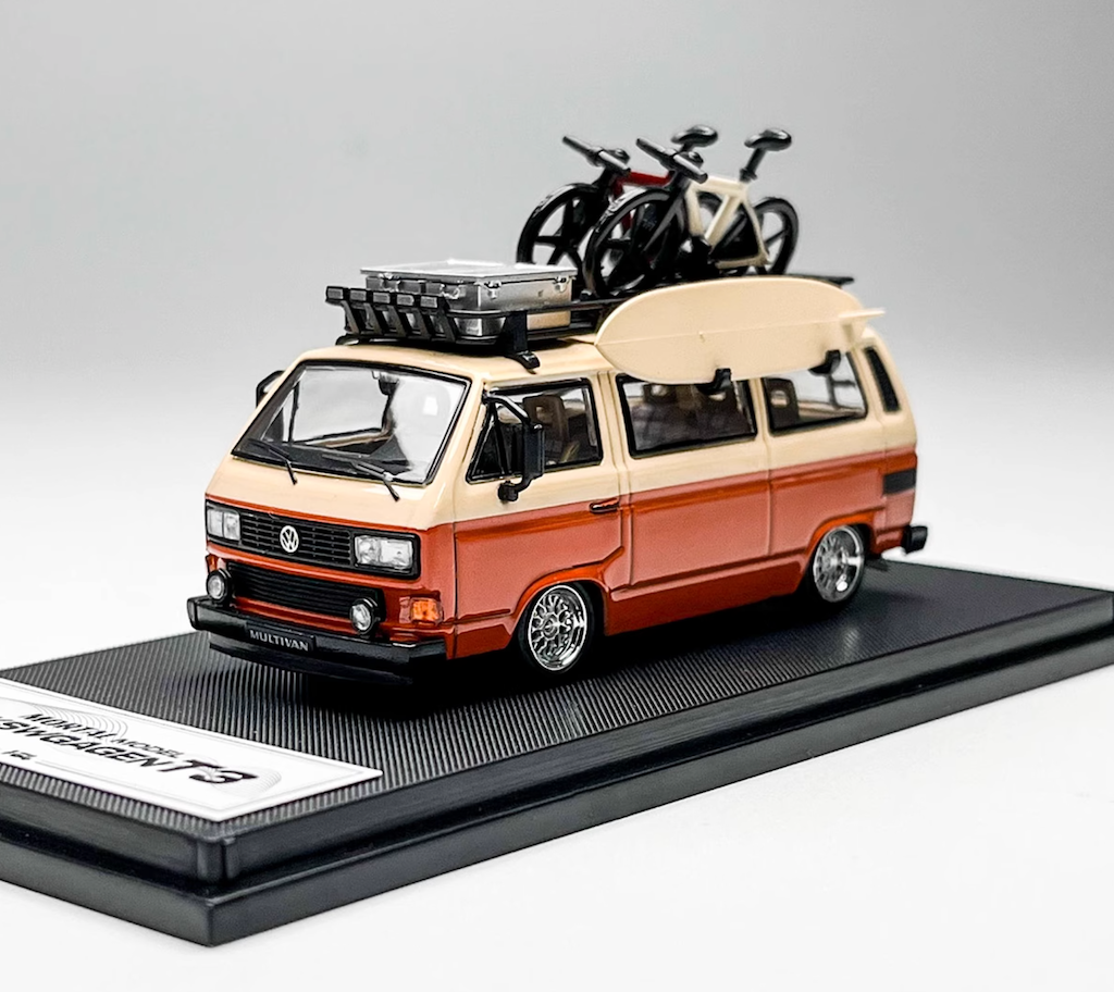 Mortal 1:64 Orange VW T3 Multi Mini Van Camper Sport Model Diecast Metal Car