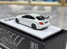 Load image into Gallery viewer, 1:64 BZMW White C63 AMG Black Series Coupe Sports Model Diecast Resin Car New Collection
