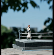 Load image into Gallery viewer, 1:64 Painted Figure Model Miniature Resin Diorama Toy Sand White Dress Lady Bag
